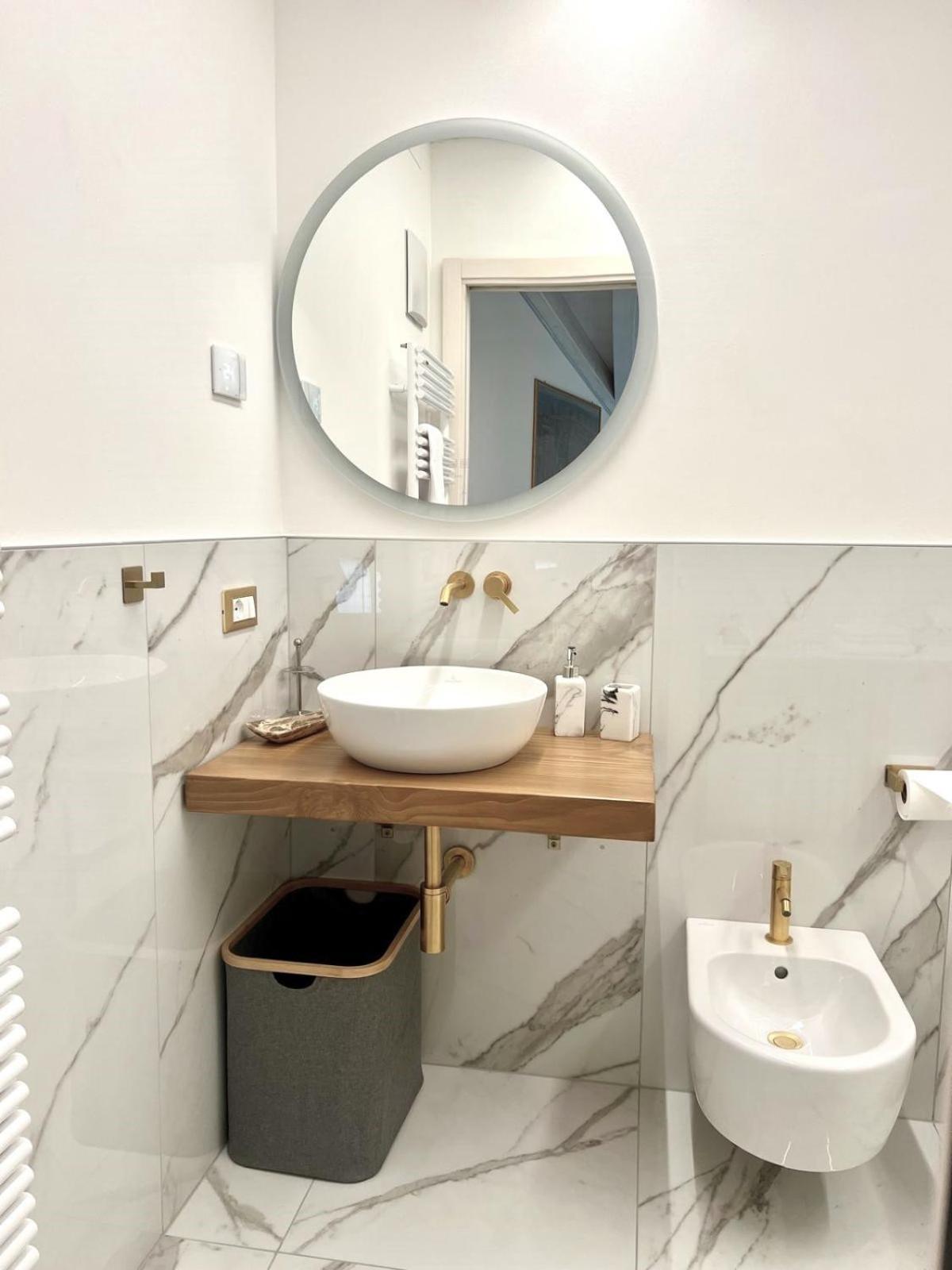 Absentia 1763 Garda Boutique Home - Lake Front Brenzone sul Garda Ngoại thất bức ảnh